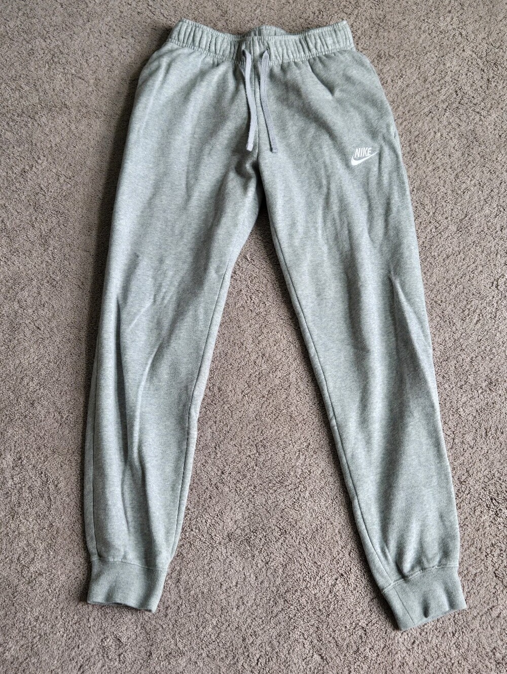 Nike Sportswear Club FleeceWomen's Mid-Rise Joggers XS